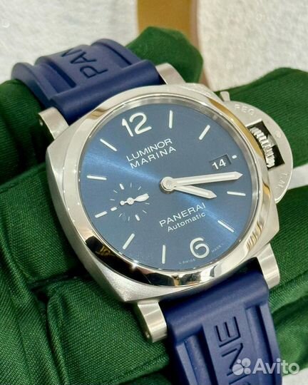 Наручные часы Panerai Luminor Marina 42mm