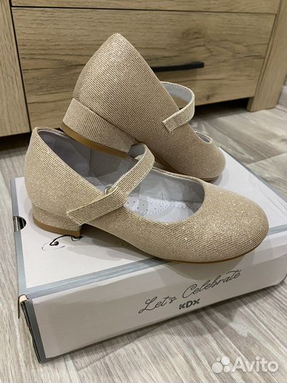 Туфли для девочки