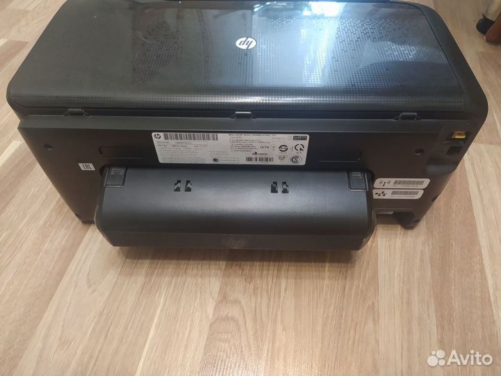 Цветной струйный принтер HP Officejet Pro 8100