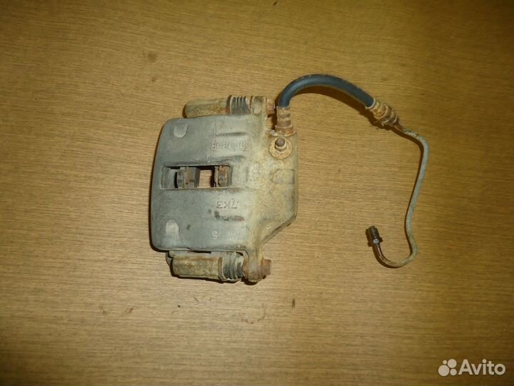 BC412001W6 суппорт левый Hyunday Grace H100