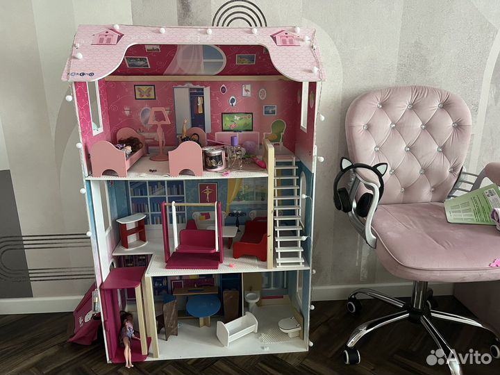 Домик кукольный