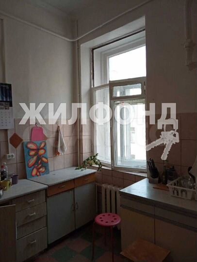 Комната 16,4 м² в 7-к., 5/6 эт.