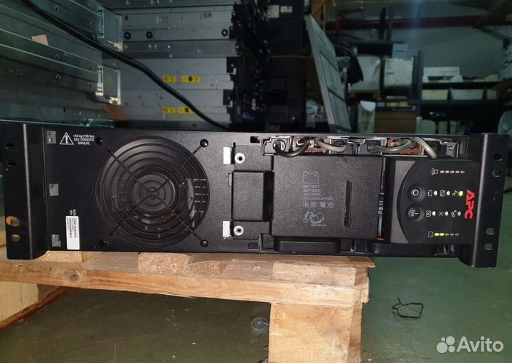 Ибп APC surtd3000xli с рабочими акб