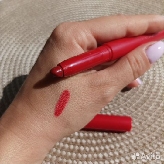 Помада Lip crayon