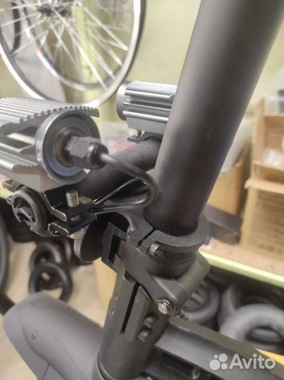 Крепление фар на рулевую стойку Kugoo G-Booster