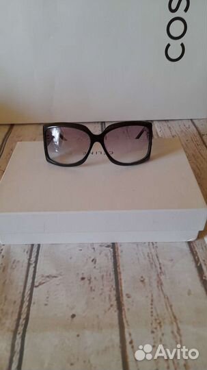 Солнцезащитные очки женские брендовые