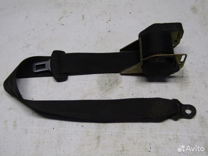 Ремень безопасности Passat B3 1988-1993
