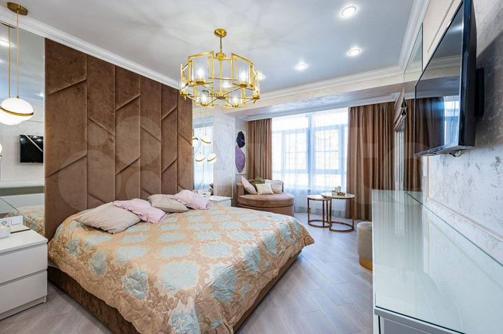 3-к. квартира, 128 м², 10/16 эт.