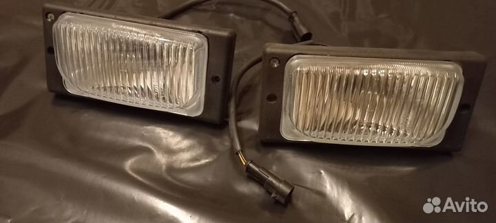 Фара автомобильная противотуманная