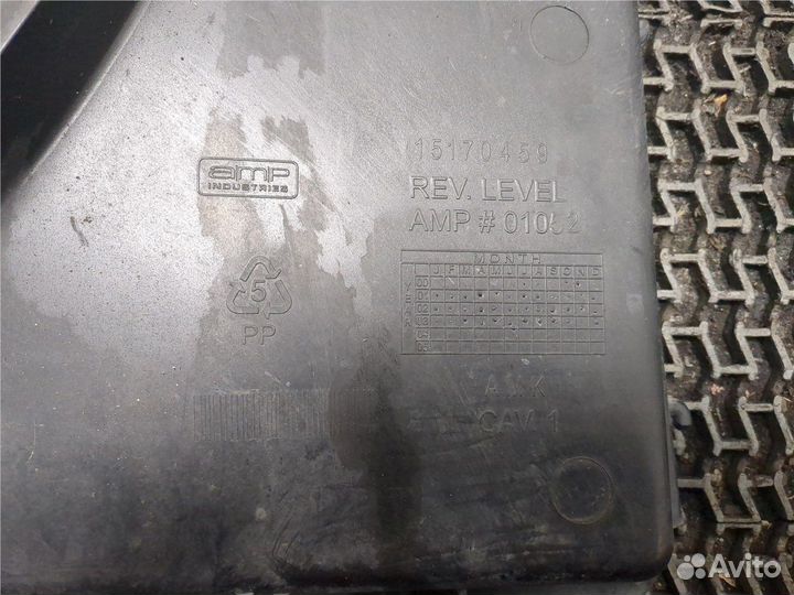 Кожух вентилятора радиатора Chevrolet Trailblazer