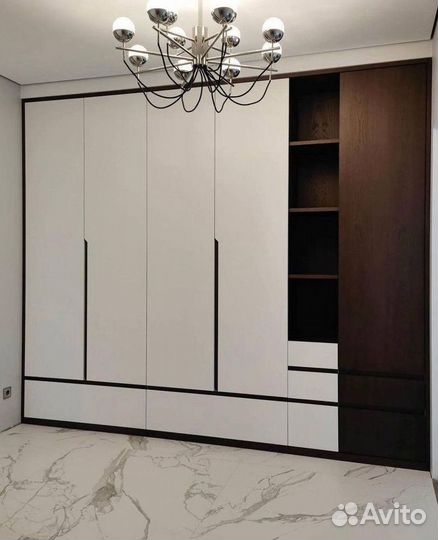 Шкаф с зеркалом Бакс