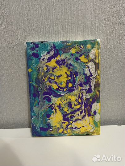 Картины в ассортименте