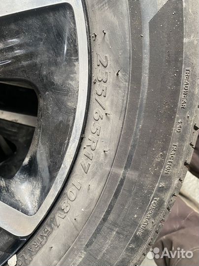 Продам диски r17 в сборе с резиной