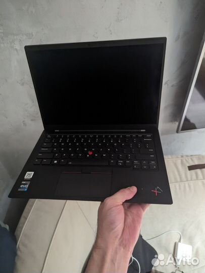 ThinkPad X1 Carbon Gen11 1360P/32GB /1TB/2.8K oled