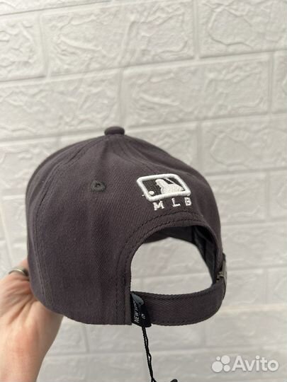 Кепка новая