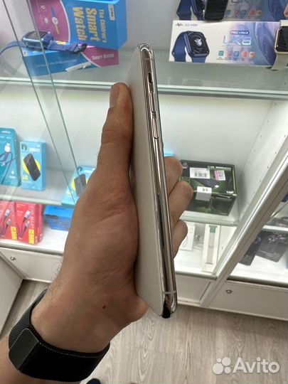 iPhone 11 Pro, 256 ГБ