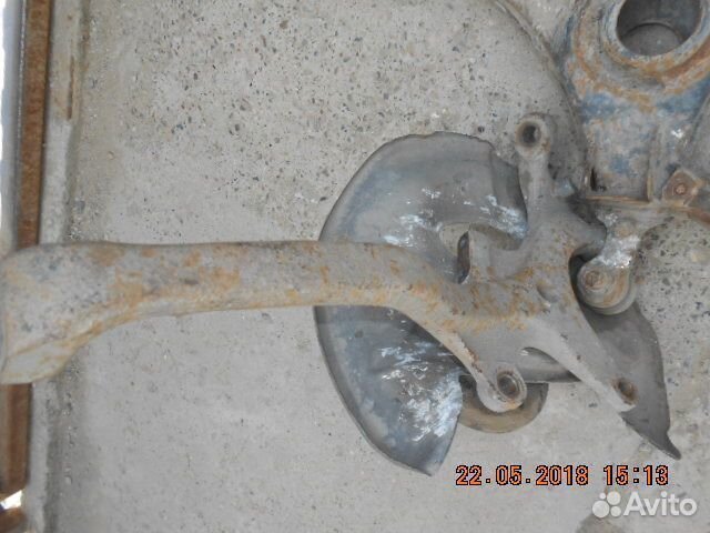 Кулак поворотный передний Mercedes Benz W202