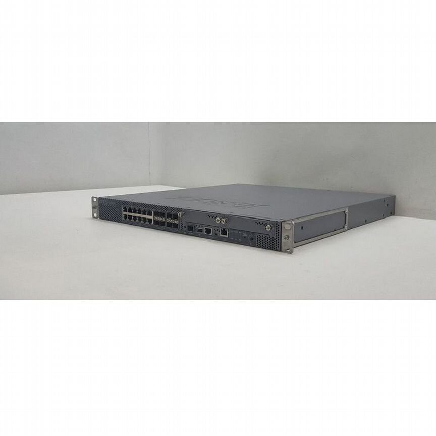 [SRX1500] Маршрутизатор 750-066119, Juniper, 12 Por