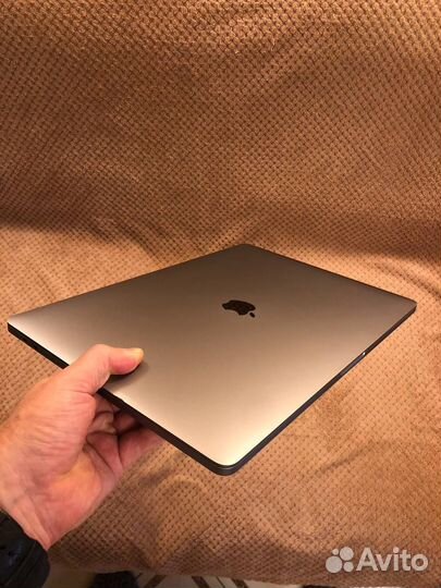 Apple MacBook Pro Ноутбук 16