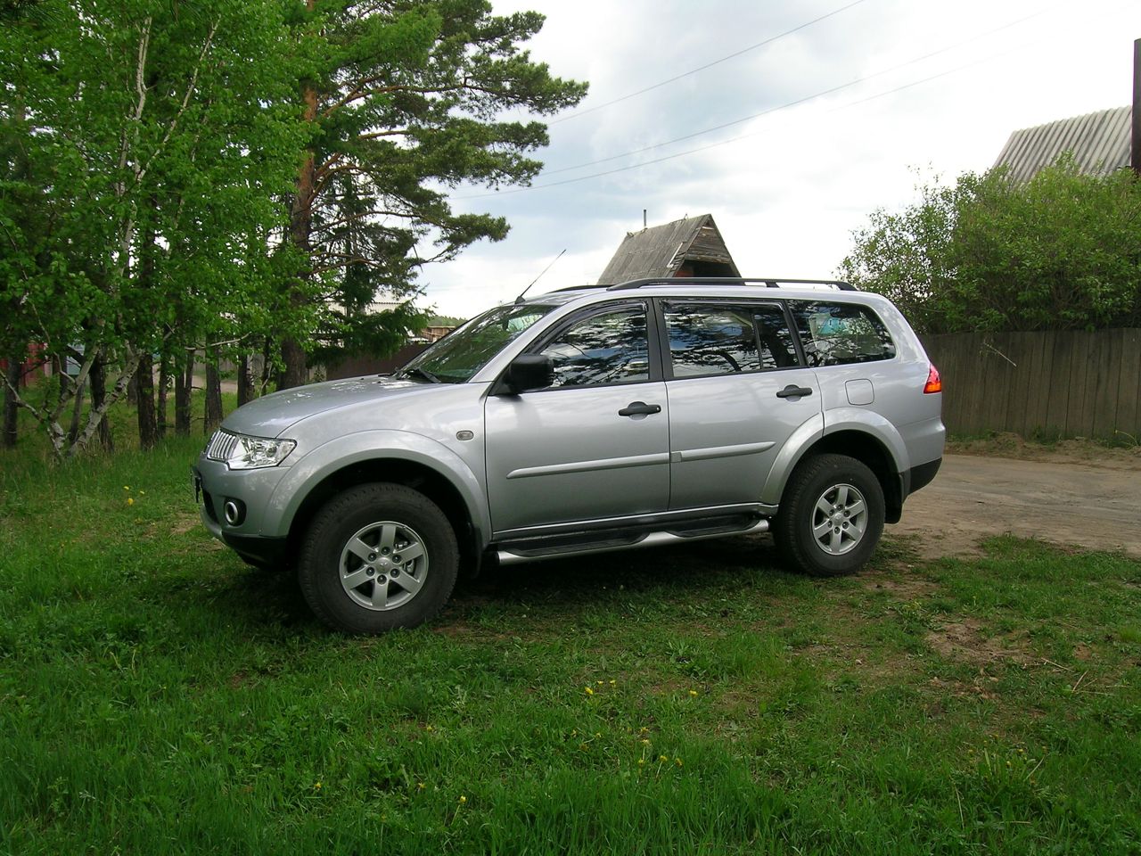 Mitsubishi Pajero Sport: фото владельца