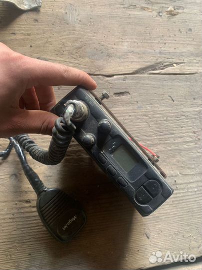 Автомобильная рация с антенной