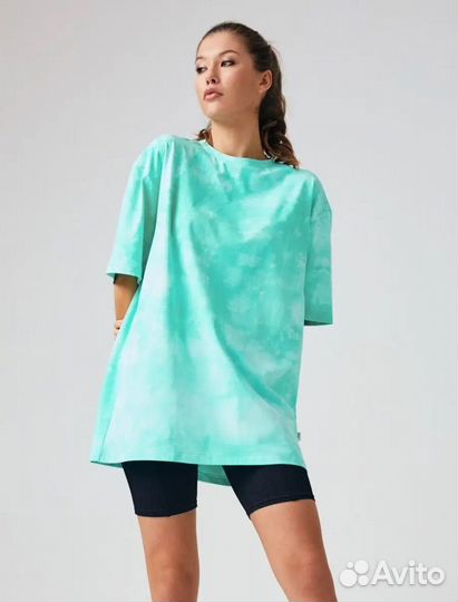 Футболка женская