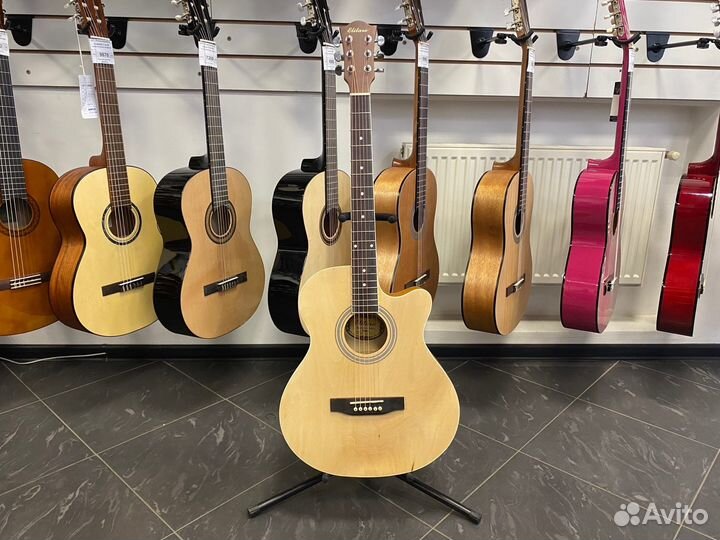 Elitaro E4020 N — акустическая гитара