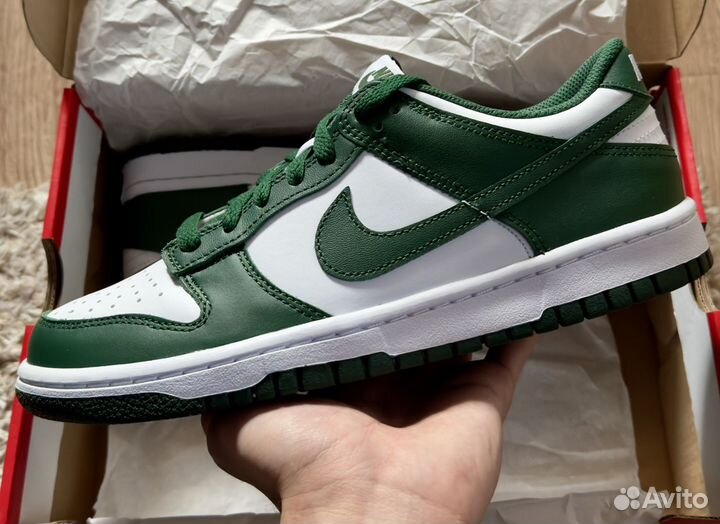 Nike dunk low michigan state/varsity green 5-7us