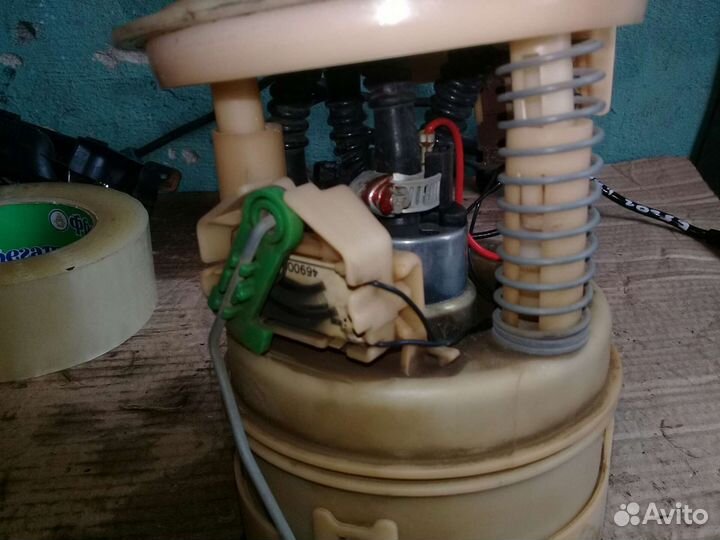 Бензонасос Renault Logan