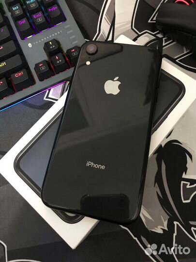 iPhone Xr, 64 ГБ