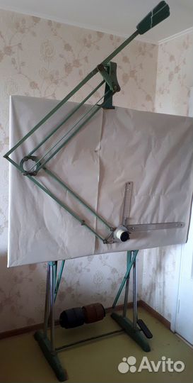 Кульман чертежный