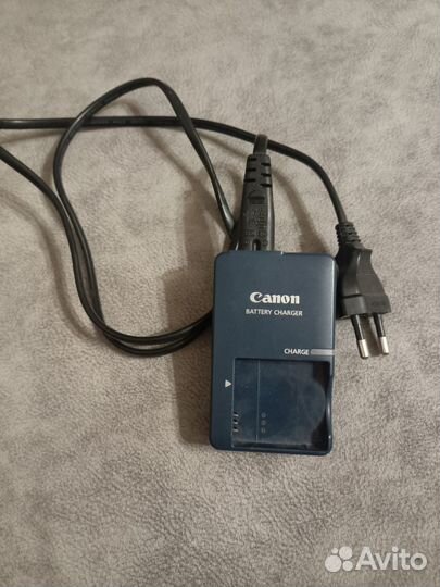 Зарядка для фотоаппарата canon