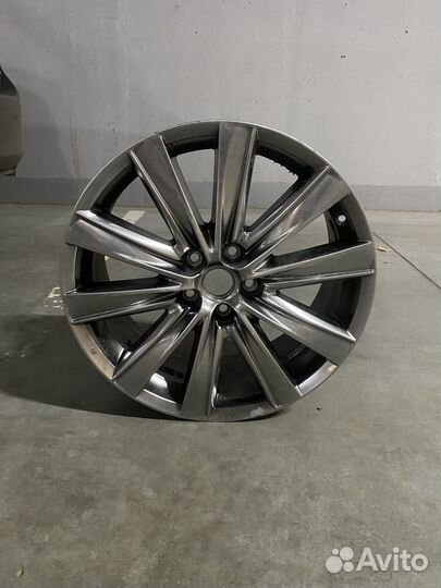 Диск литой б/у мазда 6 r19