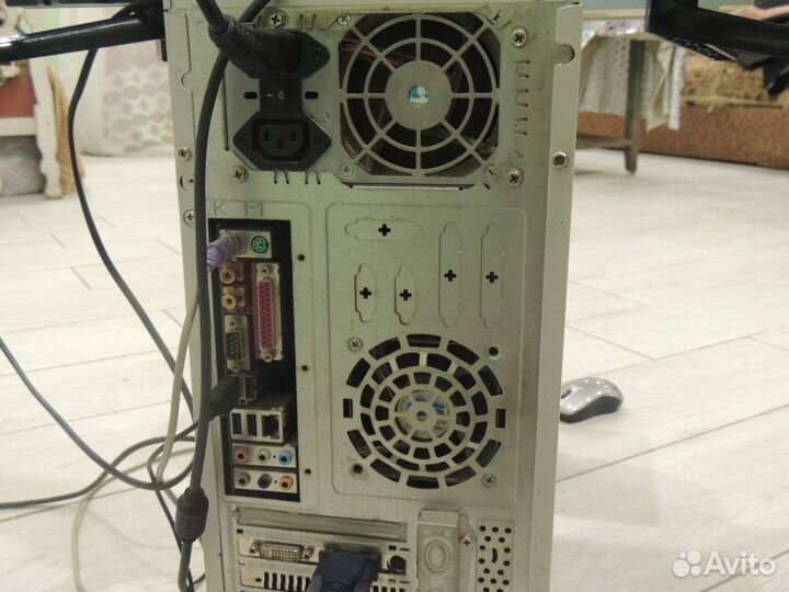 Компьютер с монитором (телевизором) 24 дюйма