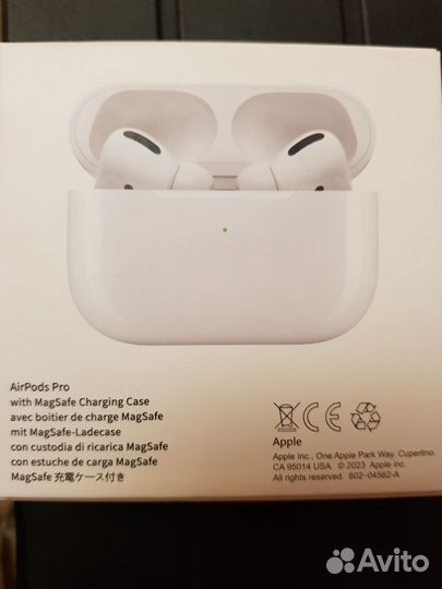 Apple AirPods Pro MagSafe