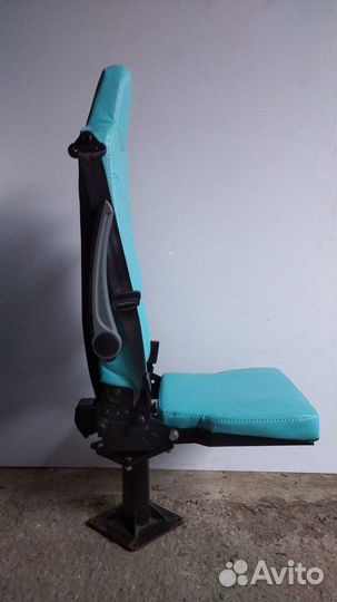 Кресла поворотно-откидные для скорой помощи SP2