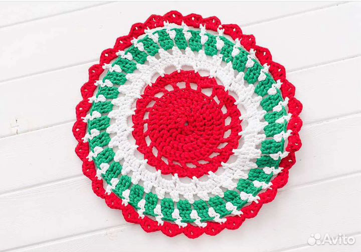 Коврик вязаный