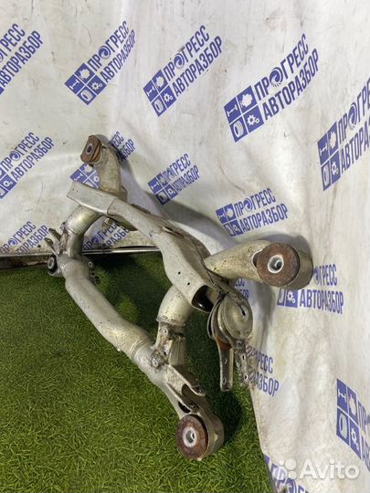 Подрамник задний Bmw 750I седан 4.8 N62B48B 2007