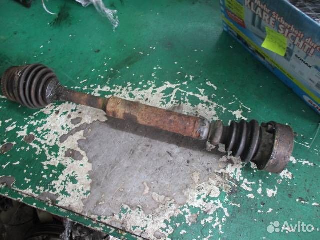 Полуось передняя правая Volkswagen Passat B5 2000