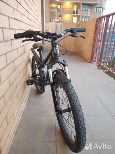 Подростковый велосипед Commencal Ramones 20