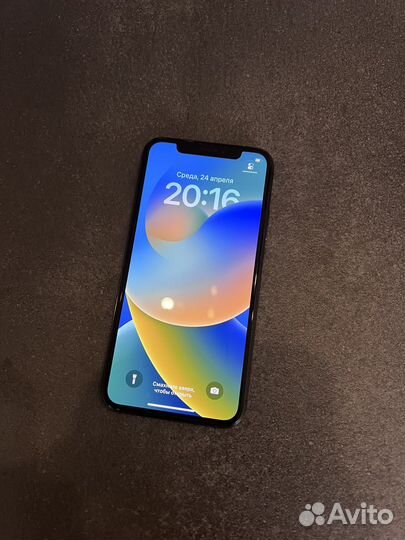 iPhone X, 64 ГБ