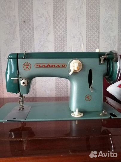 Швейная машина Чайка 2