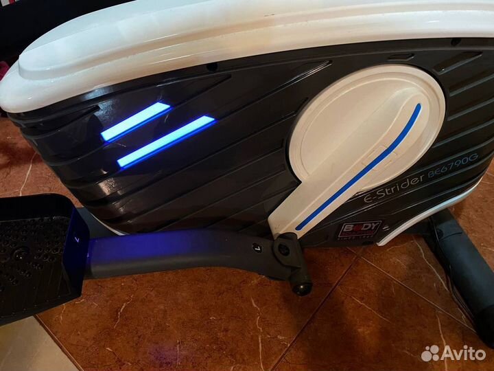 Эллиптический тренажер Body Sculpture