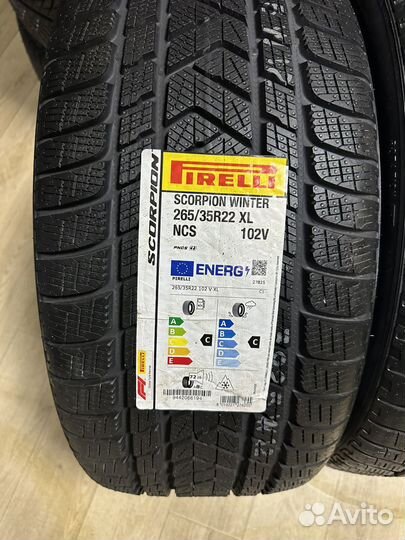 Pirelli Scorpion Winter 265/35 R22 и 285/35 R22