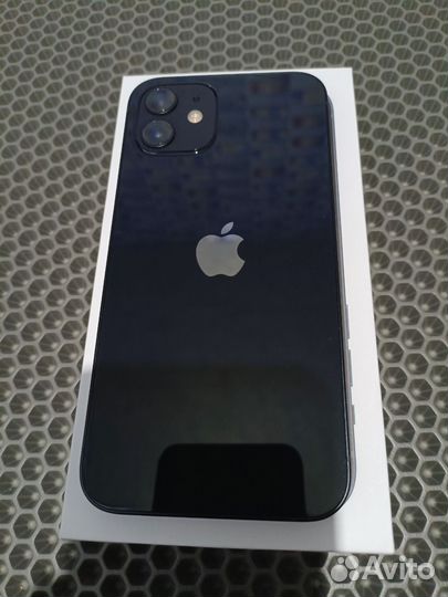 iPhone 12, 128 ГБ