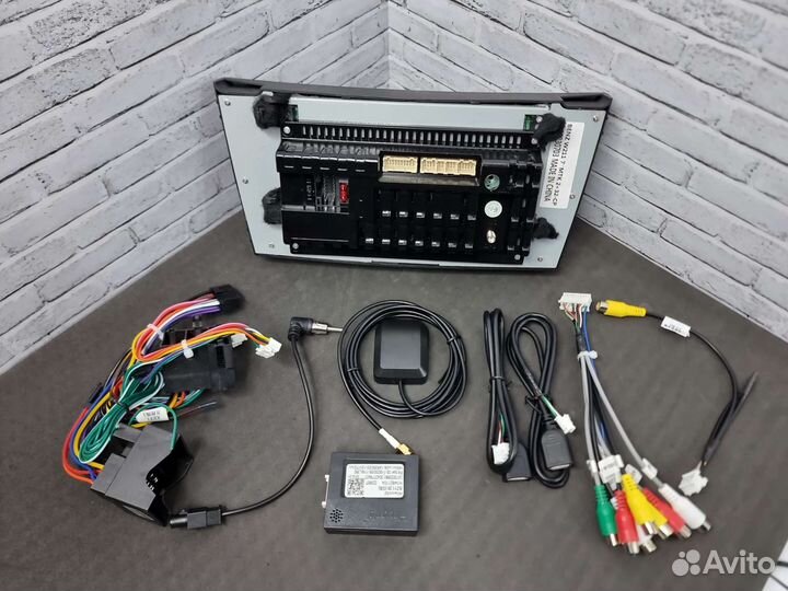 Магнитола на Mercedes w211 c219 CLS android 13