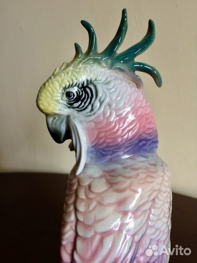 Попугай. Высота -20 см.Karl Ens