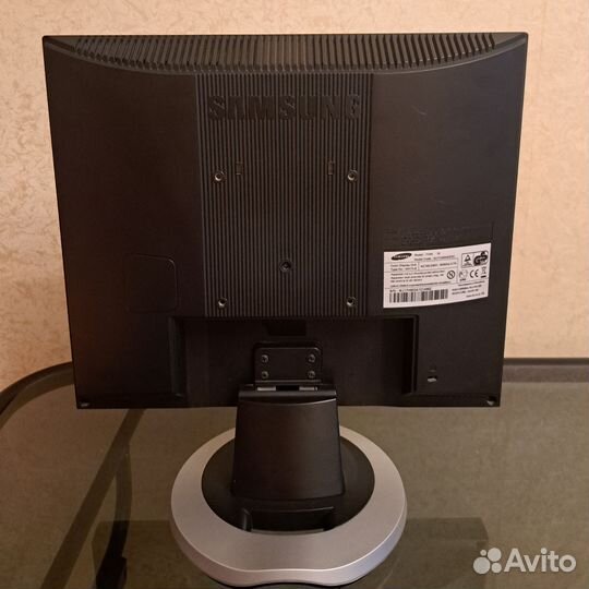 Монитор для компьютера Samsung 17