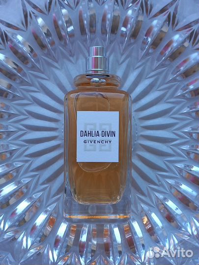 Givenchy Dahlia Divin Живанши 100 Мл