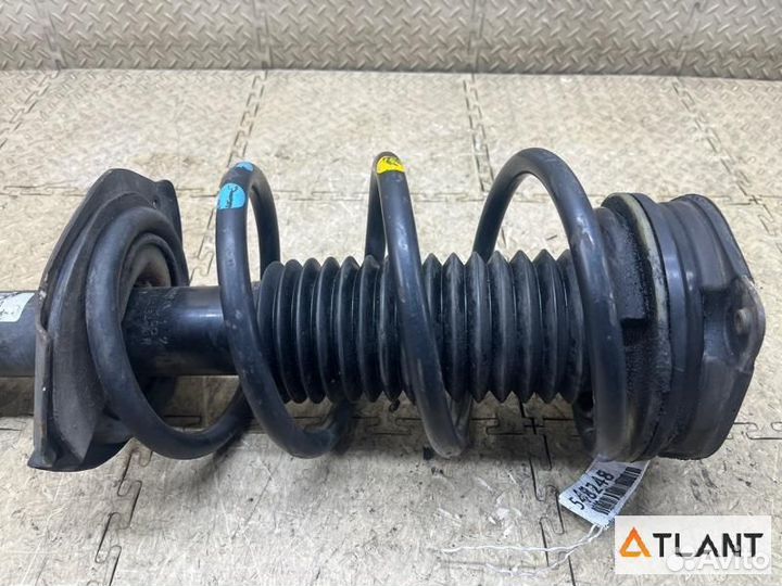 Стойка передняя правая nissan serena